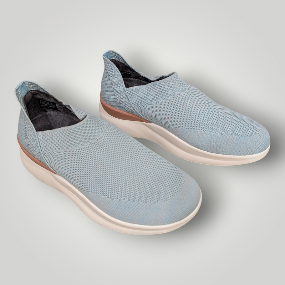 Moshn By Klogs Rise Women's Casual Slip On Sneaker - Picture 4 of 11